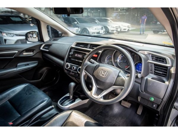 2016 Honda Jazz 1.5 (ปี 14-18) V i-VTEC Hatchback AT รูปที่ 3